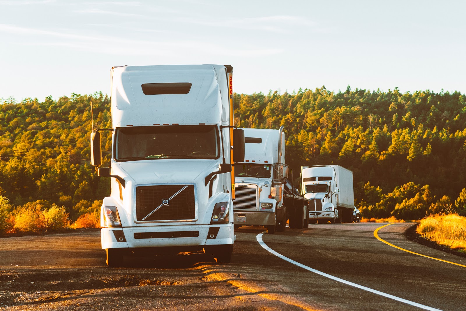 5 Ways to Know if You Would Be a Good Truck Driver